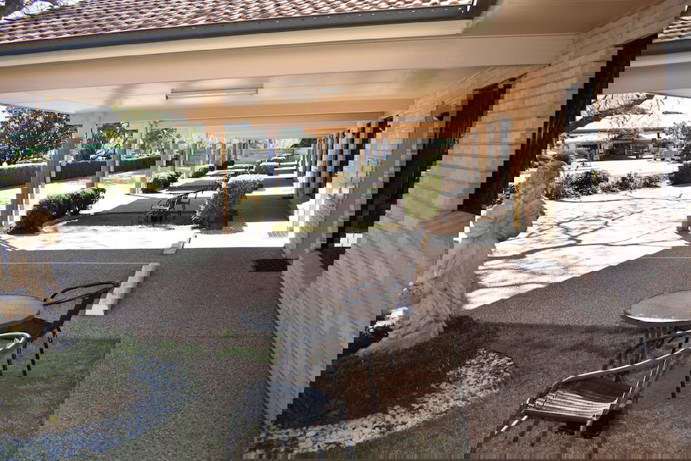 Athol QLD Accommodation Resorts