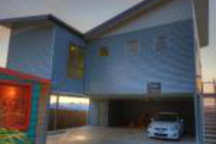  Accommodation Resorts