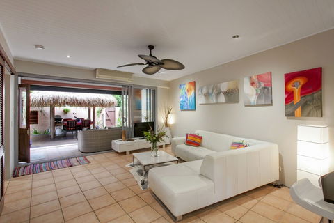 L'Auberge Noosa - Accommodation Resorts 6