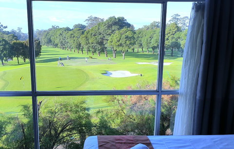 The Select Inn Ryde - Accommodation Resorts 4