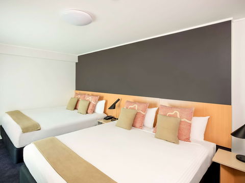 Ibis Sydney World Square - Accommodation Resorts 5