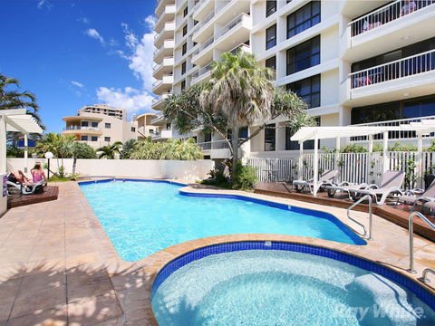 Coolum Caprice - Accommodation Resorts 1