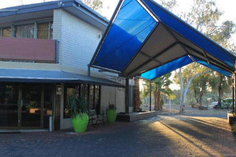 Ibis Styles Alice Springs Oasis - Accommodation Resorts 2