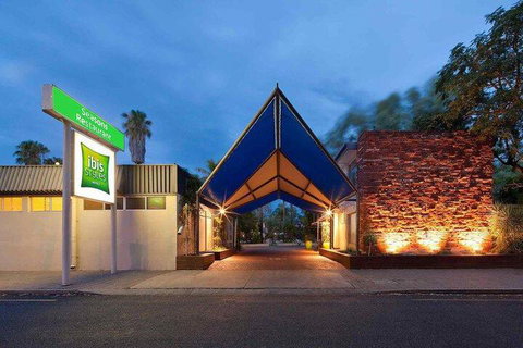 Ibis Styles Alice Springs Oasis - Accommodation Resorts 3