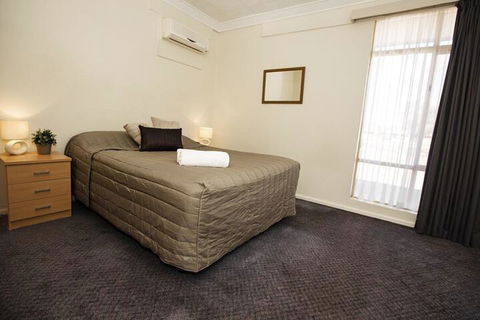 Kalgoorlie Overland Motel - Accommodation Resorts 5