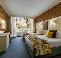 Alice in The Territory - Accommodation Resorts