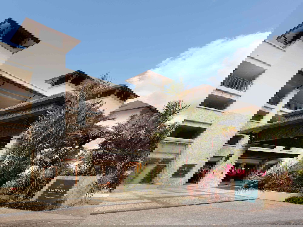 Palm Cove QLD Accommodation Resorts