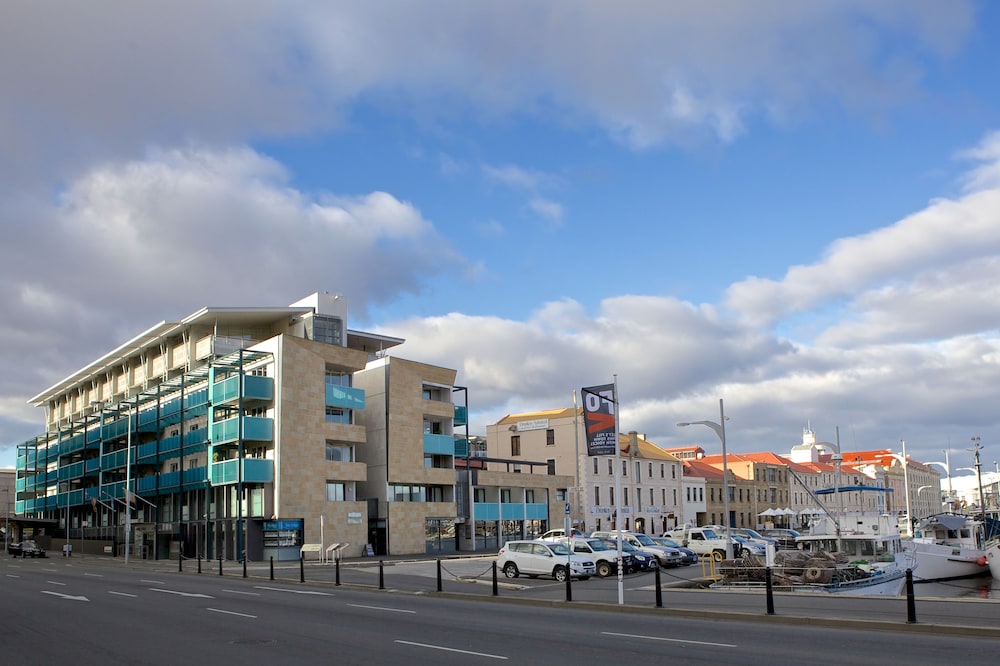 Hobart TAS Accommodation Resorts