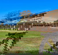 Quality Inn Carriage House - Accommodation Resorts