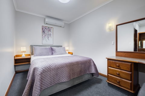 Adelaide Inn - Accommodation Resorts 2