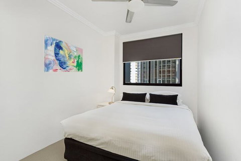 Republic Apartments - Accommodation Resorts 6