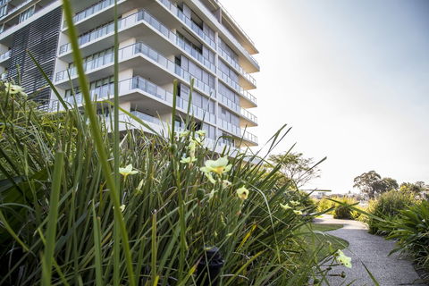 ULTIQA Freshwater Point Resort - Accommodation Resorts 4