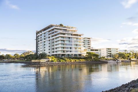 ULTIQA Freshwater Point Resort - Accommodation Resorts 0