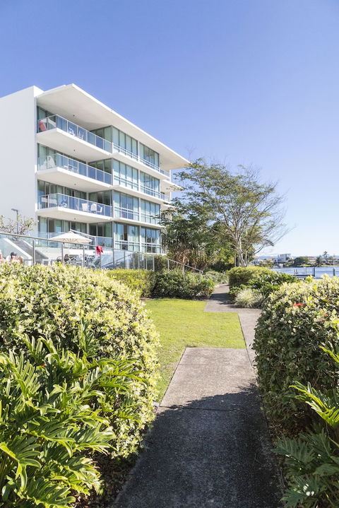 ULTIQA Freshwater Point Resort - Accommodation Resorts 5