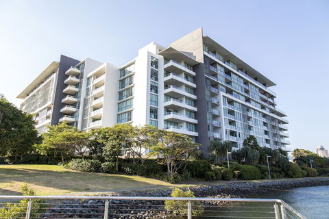 ULTIQA Freshwater Point Resort - Accommodation Resorts 3