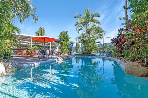 Amaroo At Trinity - Accommodation Resorts 0