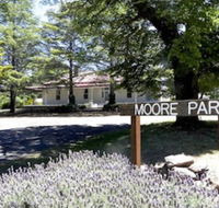 Moore Park Inn - Accommodation Resorts