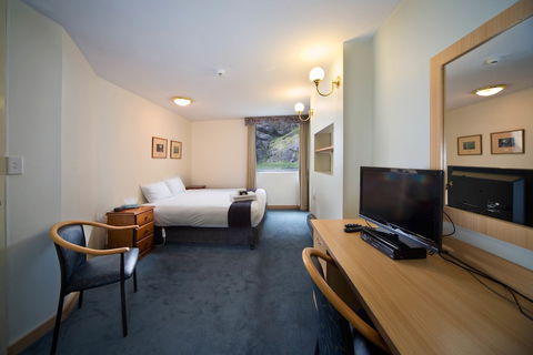 Jenolan Caves House - Accommodation Resorts 6