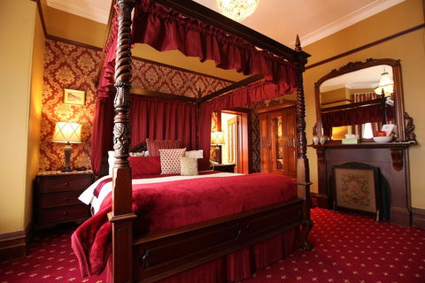 The Grand On Macfie - Accommodation Resorts 6