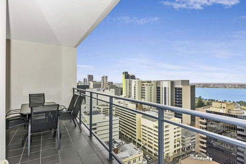 Astra Apartments Perth Zenith - Accommodation Resorts 5