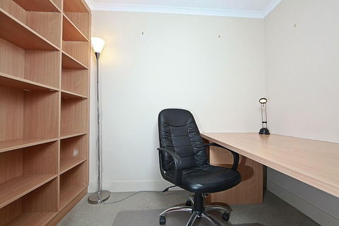 Accommodate Canberra - The Avenue - Accommodation Resorts 0