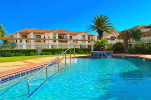 The Breakers Yamba - Accommodation Resorts 3