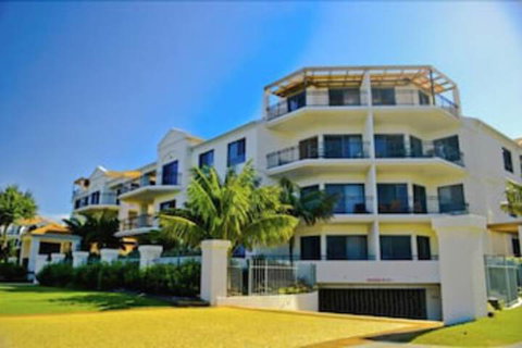 The Breakers Yamba - Accommodation Resorts 1