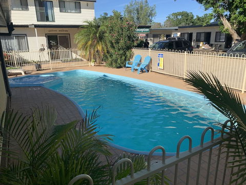 Darling River Motel - Accommodation Resorts 4