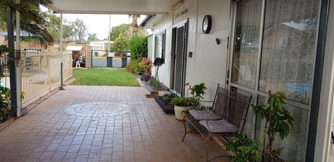Darling River Motel - Accommodation Resorts 5