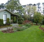 The Little House on the Hill - Accommodation Resorts