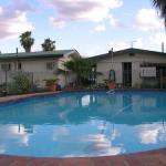 Atkinsons Dam QLD Accommodation Resorts