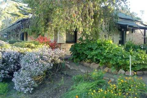 Ethel S Cottage - Accommodation Resorts 7