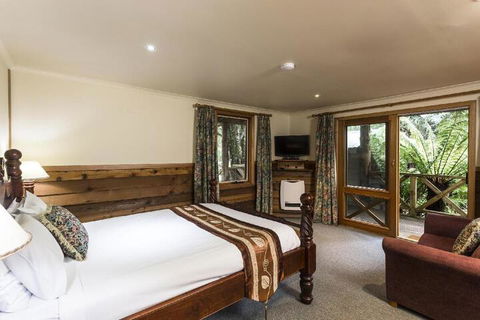 Cradle Chalet - Accommodation Resorts 5