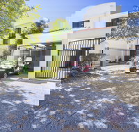 Casablanca at Hope Island Resort - Accommodation Resorts