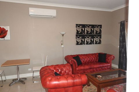 Barklysuites Apartments - Accommodation Resorts 3