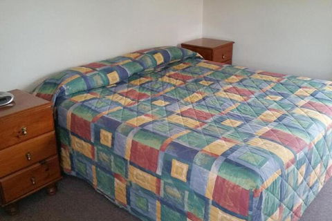 Augathella Palms Motel - Accommodation Resorts 6