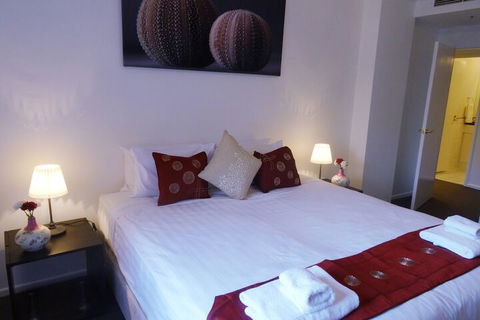 Anchor On Paramount - Accommodation Resorts 7