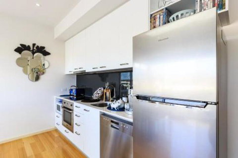 Bellerive Marina View Apartments NO 27 - Accommodation Resorts 4