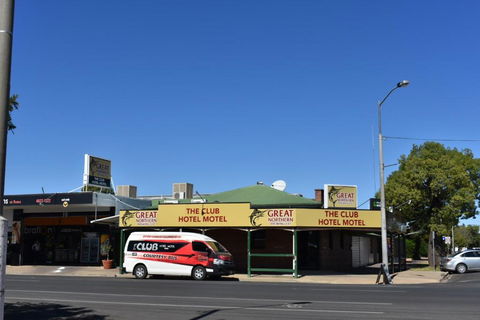 Club Hotel Motel Roma - Accommodation Resorts 5