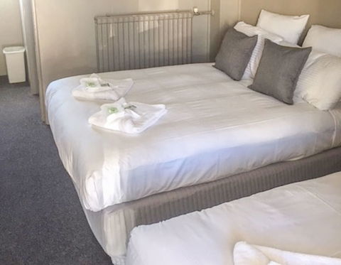 Commercial Hotel Motel Lithgow - Accommodation Resorts 2