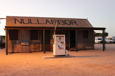 Nullarbor Roadhouse - Accommodation Resorts 1