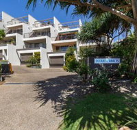 Comfortable  stylish with rooftop spa - Accommodation Resorts