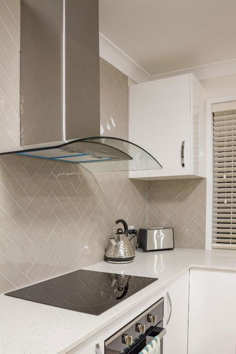 Brand New Executive Living - Accommodation Resorts 6