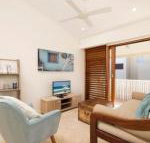 2 Hale Lani - Accommodation Resorts