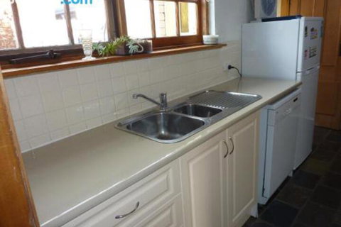 Eliza Cottage - Accommodation Resorts 4