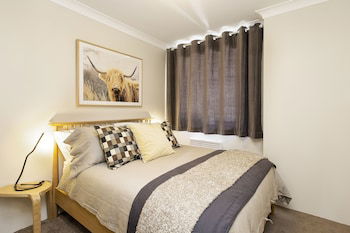 Avalanche 6 - Sophisticated Style & Modern Comfort With A Central Location - Accommodation Resorts 0