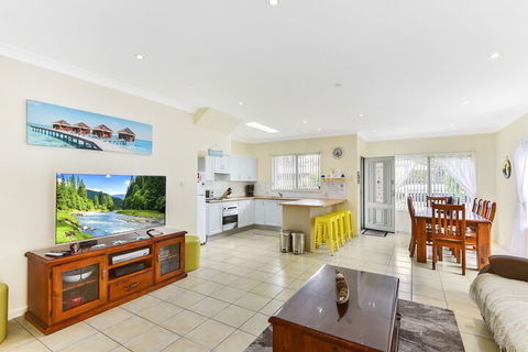 Annes Beach Getaway - Accommodation Resorts 2