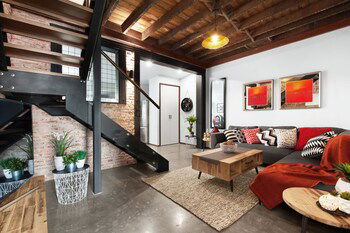 UNIQUE - New York Loft Style Townhouse - Accommodation Resorts 4