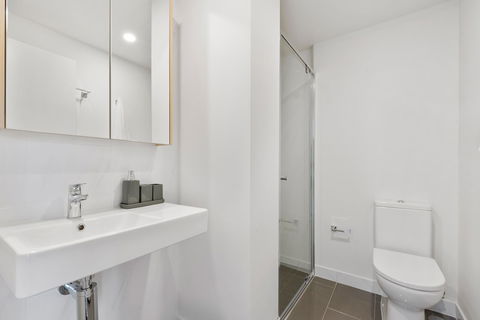 Arise Ivy And Eve - Accommodation Resorts 5