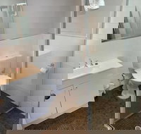 Paringa Hotel Motel - Accommodation Resorts